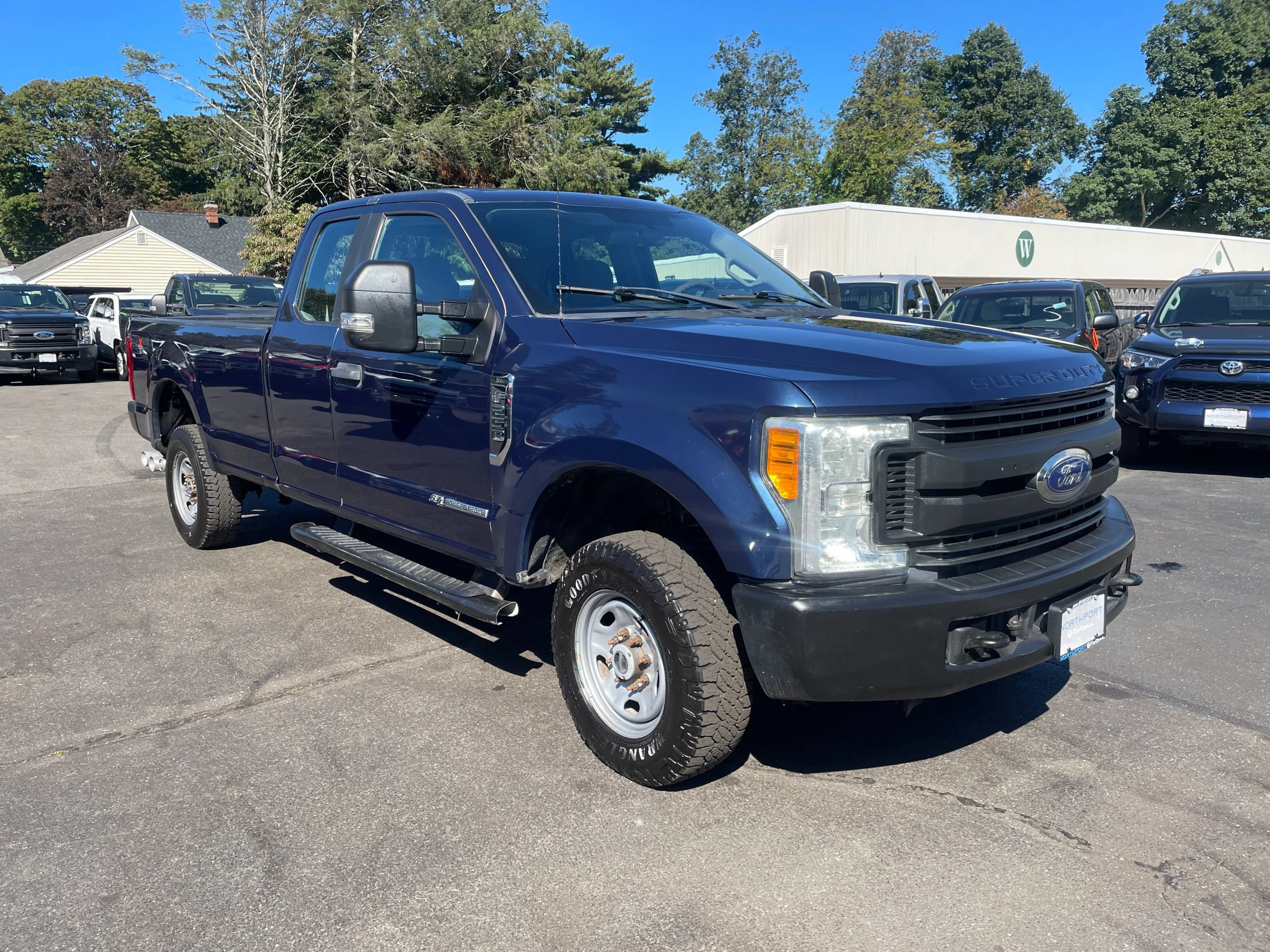 Used 2017 Ford F250 XL w/ Power Equipment Group AWD/4WD image 7