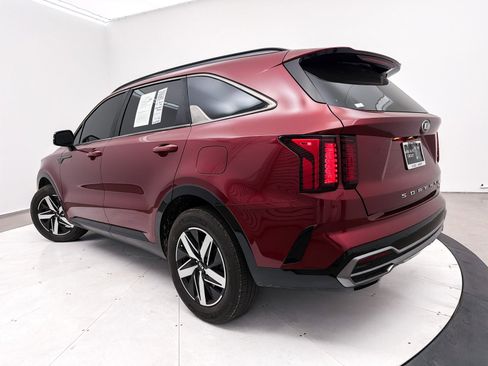Used 2021 Kia Sorento S w/ Panoramic Sunroof Package image 8