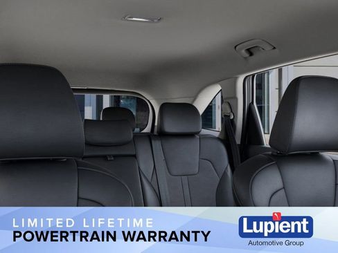 New 2026 Kia Sorento S image 34