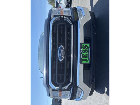 Used 2021 Ford F150 XLT w/ Trailer Tow Package AWD/4WD image 8