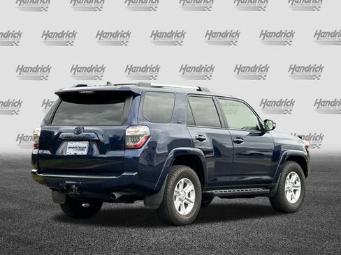 Used 2022 Toyota 4Runner SR5 Premium image 3