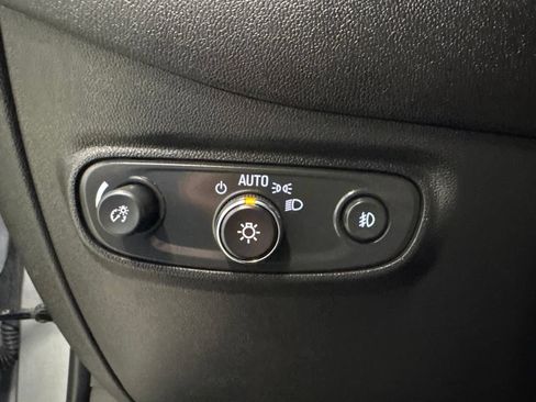 Used 2024 Chevrolet Equinox Premier AWD/4WD image 26