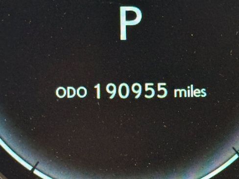 Used 2018 Lexus RX 450h AWD image 3