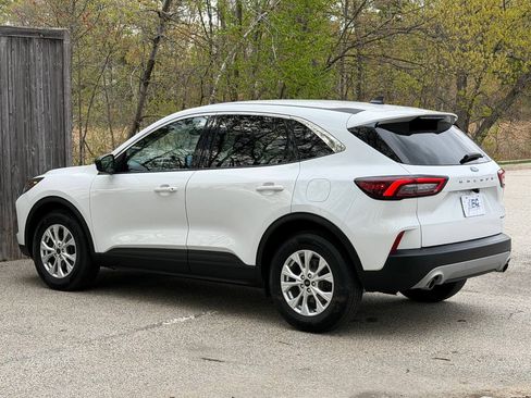 Used 2023 Ford Escape Active AWD/4WD image 6