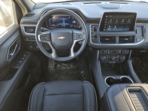 Used 2023 Chevrolet Tahoe Premier image 12