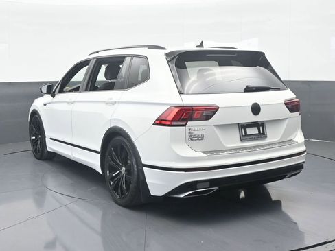 Used 2020 Volkswagen Tiguan SE R-Line image 4