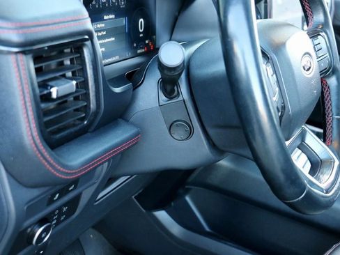 Used 2022 Ford Expedition Max Limited image 22