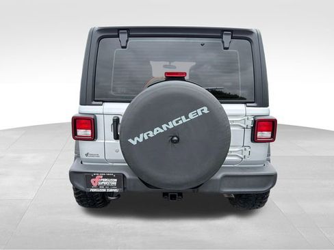 Used 2022 Jeep Wrangler Unlimited Sport AWD/4WD image 6