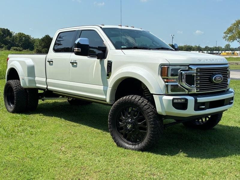 Used 2021 Ford F450 Platinum w/ FX4 Off-Road Package AWD/4WD image 3