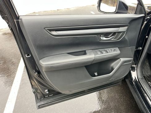 Used 2023 Honda CR-V EX image 11