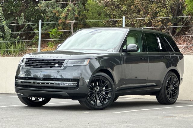 New 2026 Land Rover Range Rover SE AWD/4WD image 1