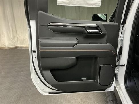 New 2026 GMC Sierra 1500 AT4 w/ AT4 Premium Package AWD/4WD image 26