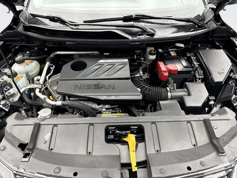 Used 2023 Nissan Rogue SV image 26