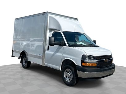 New 2025 Chevrolet Express 3500 w/ Power Convenience Package