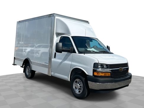 New 2025 Chevrolet Express 3500 Work Van w/ Power Convenience Package image 1