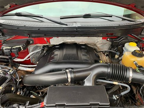 Used 2014 Ford F150 Lariat w/ Equipment Group 501A Mid image 8