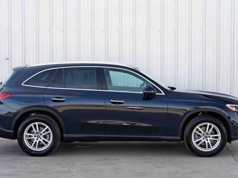 Used 2023 Mercedes-Benz GLC 300 4MATIC w/ Driver Assistance Package image 60