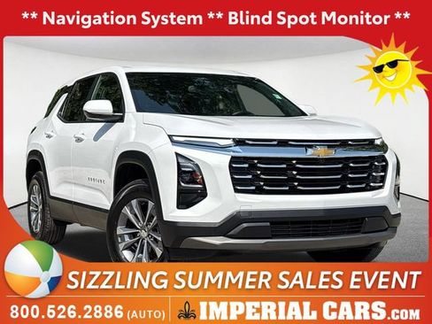 Used 2025 Chevrolet Equinox LT AWD/4WD image 1