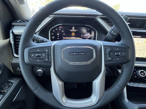 New 2026 GMC Sierra 3500 Denali w/ Technology Package AWD/4WD image 32