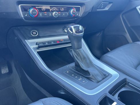 Used 2023 Audi Q3 2.0T Premium w/ Convenience Package image 18