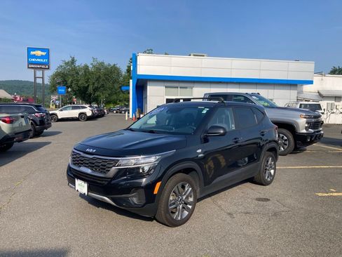 Used 2022 Kia Seltos LX AWD/4WD image 18