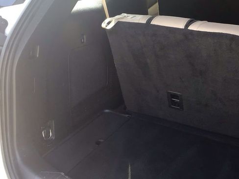 Certified 2022 Ford Explorer Limited w/ Equipment Group 301A image 10