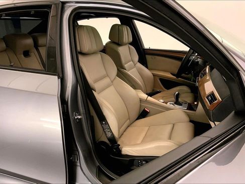Used 2008 BMW M5 Base image 6