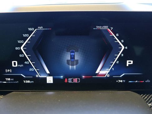 Used 2024 BMW X6 M60i w/ Dynamic Handling Package image 17