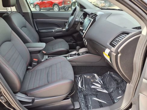 New 2026 Mitsubishi Outlander Sport SE AWD/4WD image 9