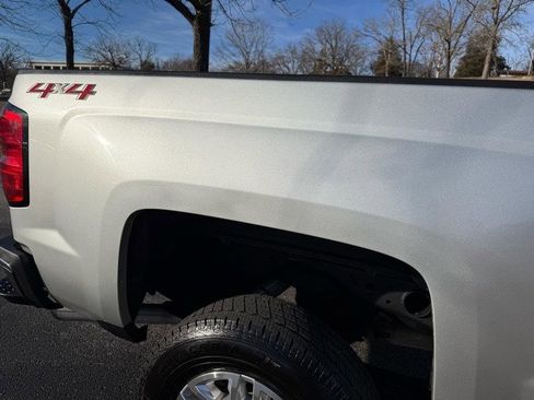 Used 2019 Chevrolet Silverado 2500 W/T image 13