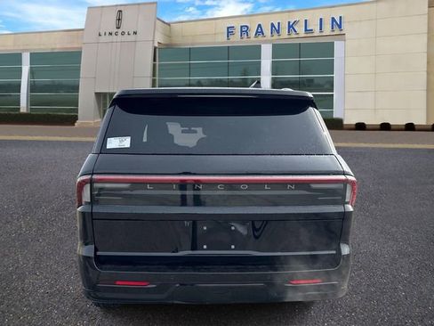 New 2026 Lincoln Navigator Black Label AWD/4WD image 6