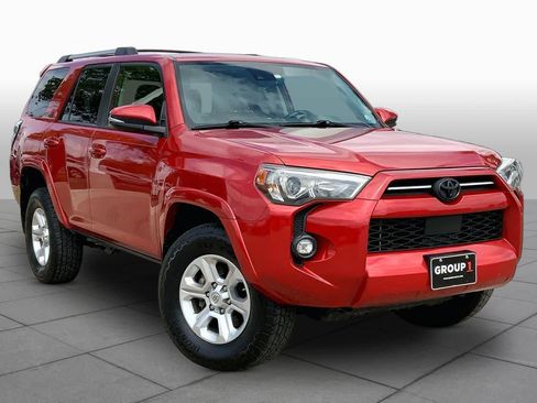 Used 2021 Toyota 4Runner SR5 Premium AWD/4WD image 3