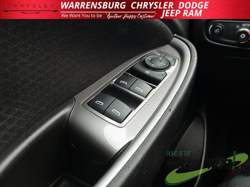 Used 2024 Chevrolet Malibu LT FWD image 30