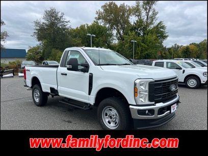 New 2027 Ford F350 XL w/ XL Chrome Package