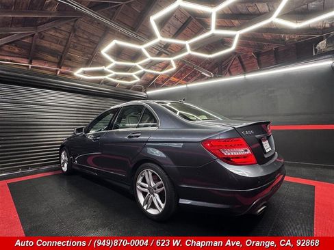 Used 2014 Mercedes-Benz C 250 Sedan image 4