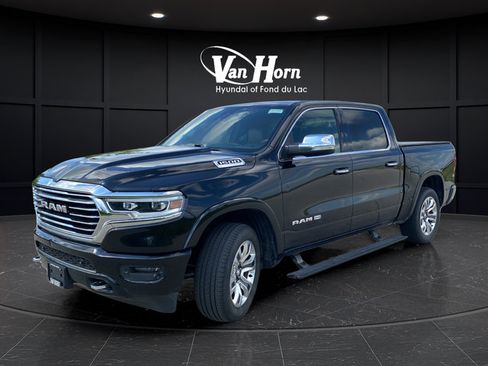 Used 2019 RAM 1500 Limited AWD/4WD image 3