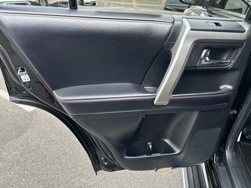 Used 2018 Toyota 4Runner Limited image 22