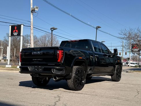 Used 2025 GMC Sierra 2500 Denali Ultimate image 5