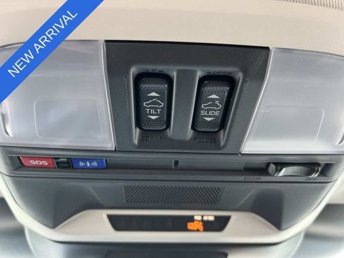 Certified 2025 Subaru Crosstrek 2.5i Limited w/ Crosstrek Mirror Package AWD/4WD image 16