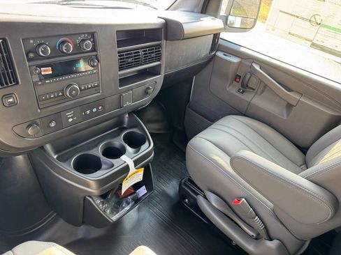 New 2025 GMC Savana 2500 w/ Driver Convenience Package image 26