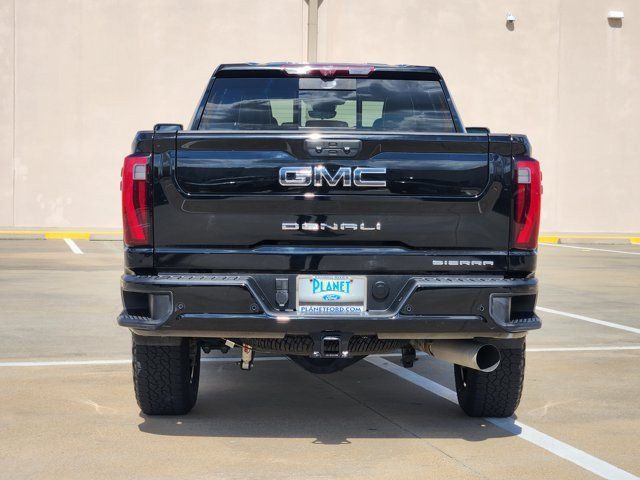 Used 2025 GMC Sierra 2500 Denali Ultimate AWD/4WD image 6