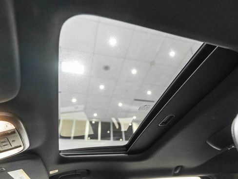 Used 2023 Dodge Durango R/T AWD/4WD image 23