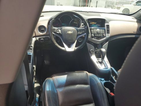 Used 2015 Chevrolet Cruze LTZ w/ Sun, Sound and Sport Package FWD image 11