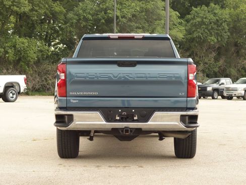 Used 2024 Chevrolet Silverado 1500 LT AWD/4WD image 6