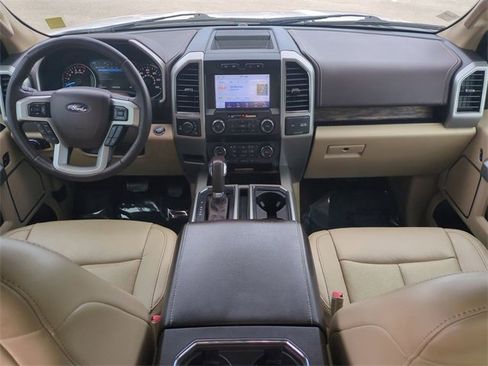 Certified 2019 Ford F150 Lariat w/ FX4 Off-Road Package image 15