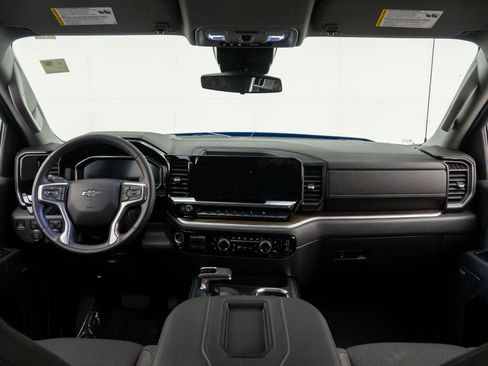 Used 2022 Chevrolet Silverado 1500 RST w/ Convenience Package II image 10