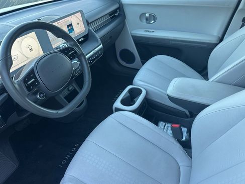 Used 2024 Hyundai Ioniq 5 Limited image 10