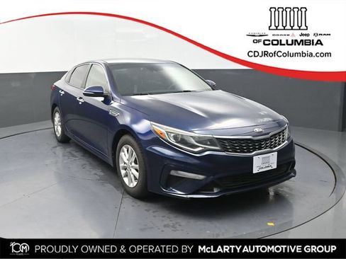 Used 2019 Kia Optima LX FWD image 1