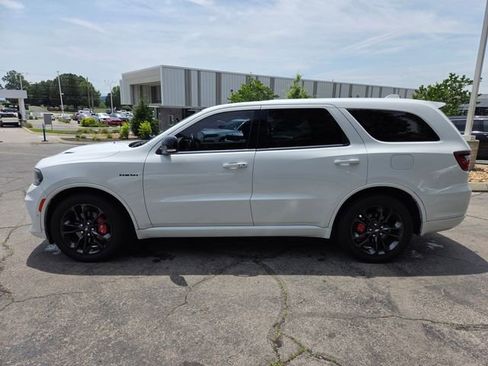 Used 2022 Dodge Durango R/T w/ Blacktop Package AWD/4WD image 11