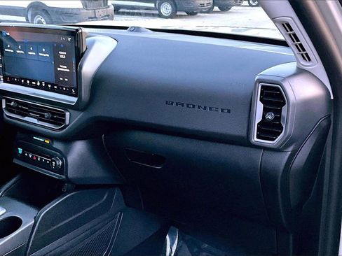 Used 2025 Ford Bronco Sport Outer Banks w/ Outer Banks Tech Package+ image 15